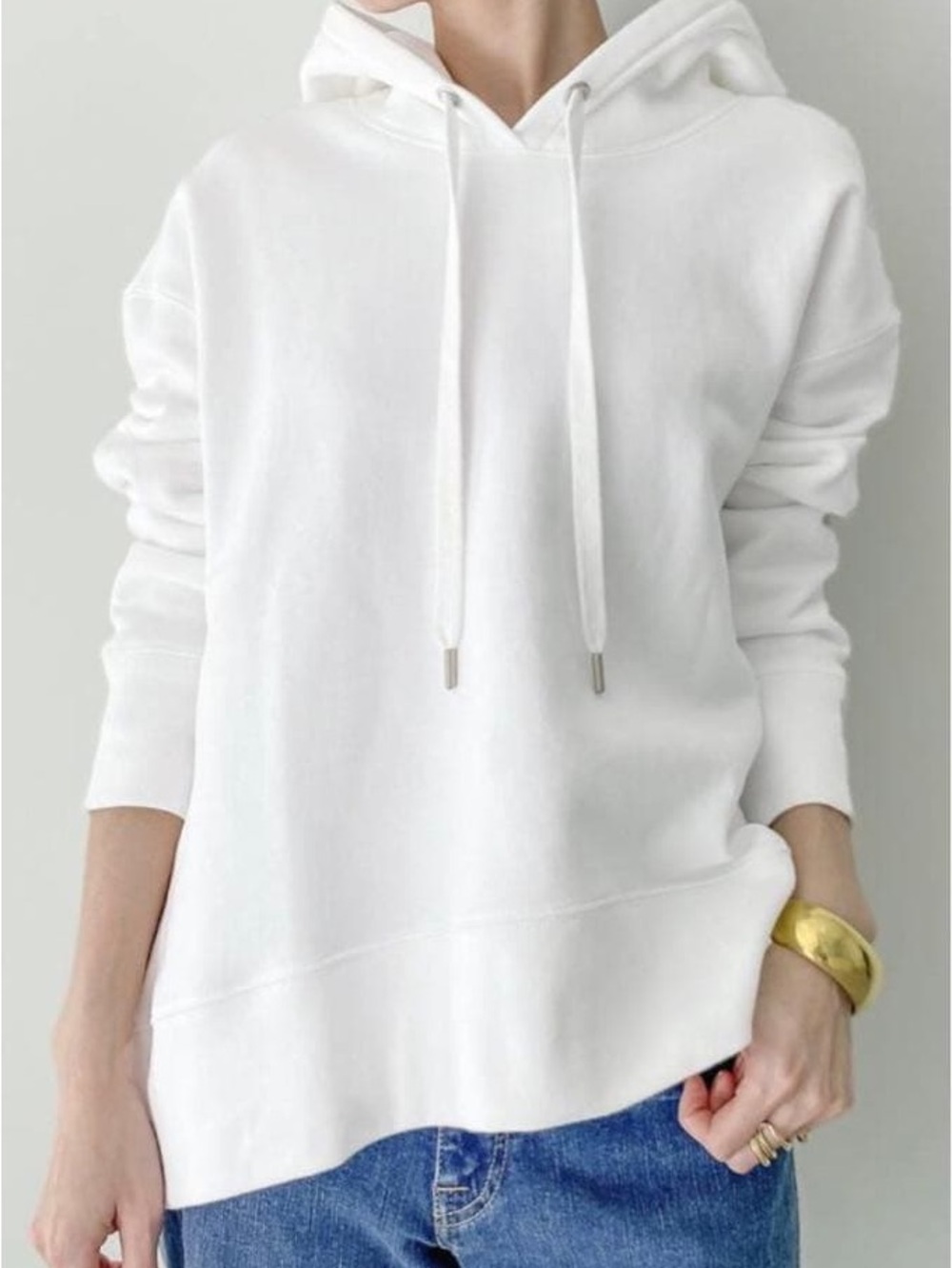 María McManus White Women's Hoodie Sweatshirt - Classic Casual Pullover